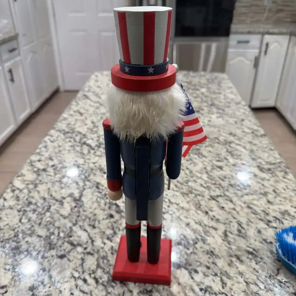 Unbranded patriotic uncle